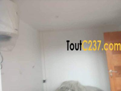 Duplex neuf à louer à Bonapriso