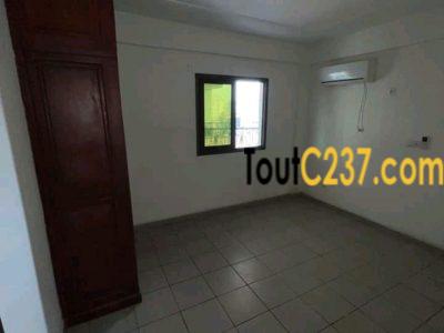 Appartement moderne à louer à Bali Douala