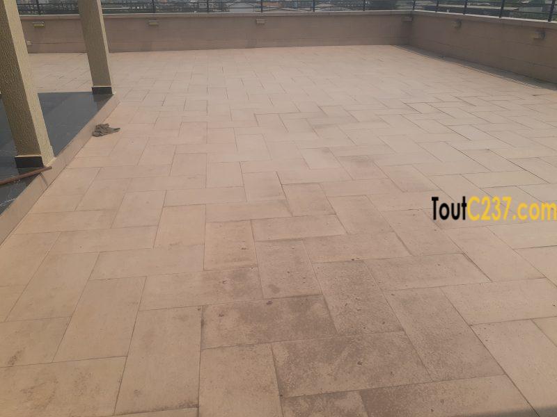 Sublime Appartement Neuf à louer à Saint Michel (Grand Mall)