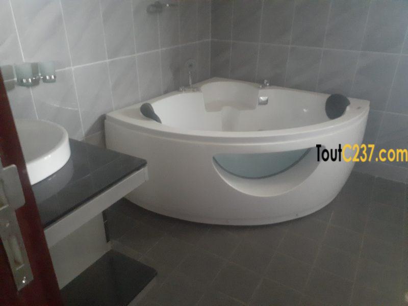 Sublime Appartement Neuf à louer à Saint Michel (Grand Mall)