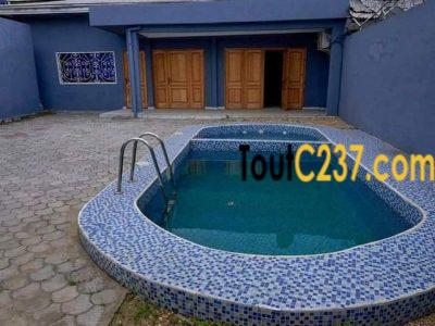 Villa meublée à loué à Bonapriso Douala