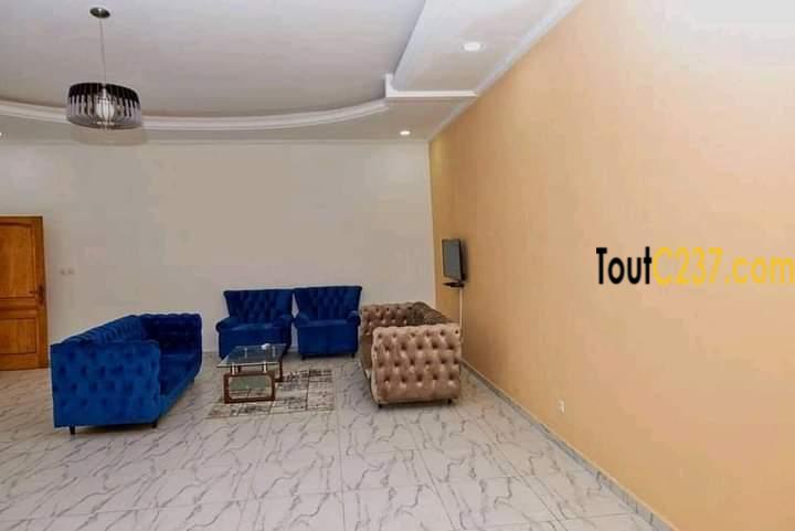 Villa meublée à loué à Bonapriso Douala