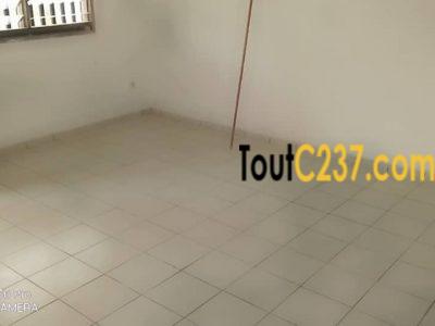 Appartement à louer à Logpom Andem