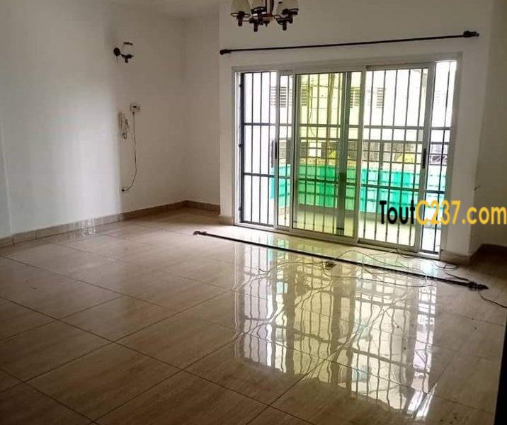 Appartement à louer à bonanjo Douala