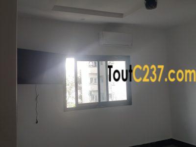 Chambres meublées à louer à Makepe