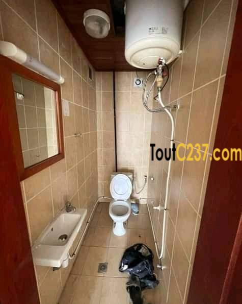 Appartement à louer à Bonapriso Douala