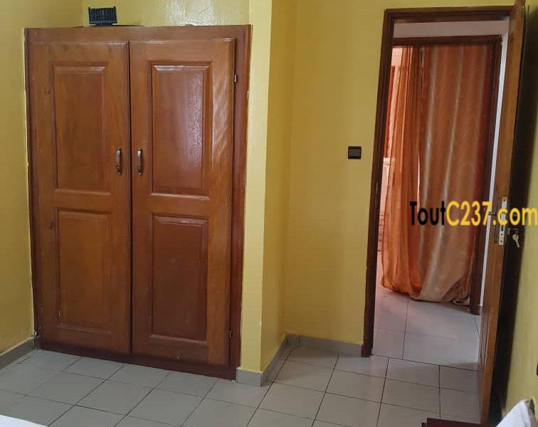 Appartement meublé à louer à Bonamoussadi