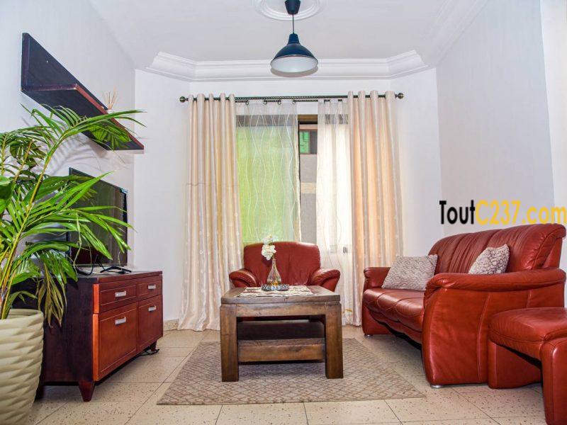 Vip:: Appartement meublé à louer à Kotto