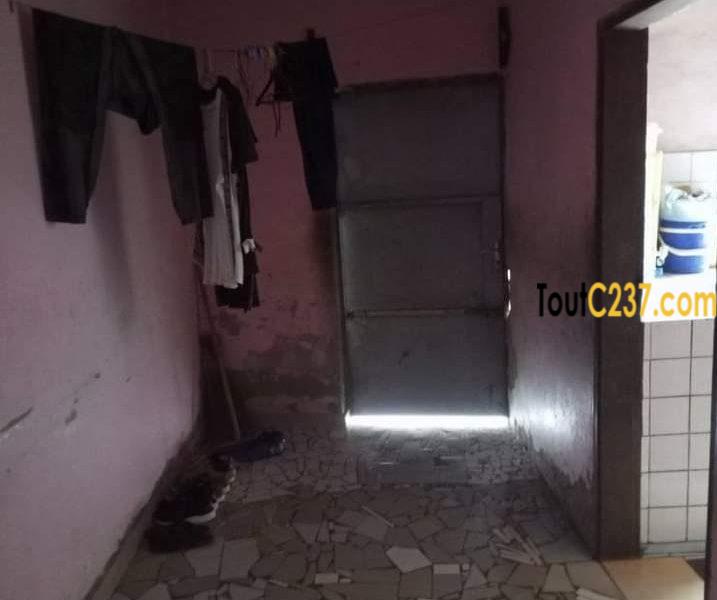 Maison à vendre à Logbaba Douala
