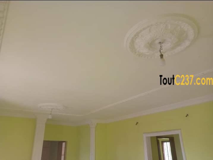 Appartement à louer à Bonamoussadi sable