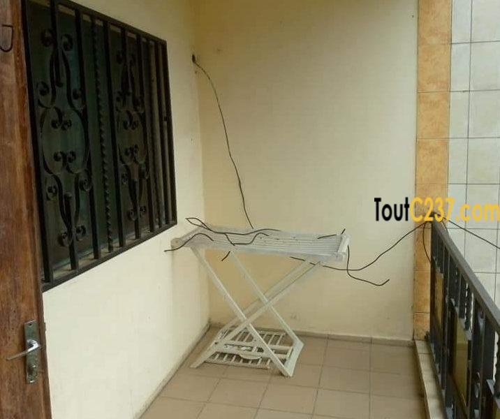 Appartement à louer à Bonamoussadi sable