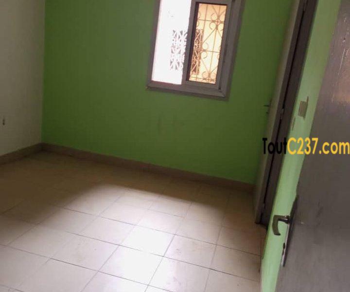 Villa à louer à Makepe Douala