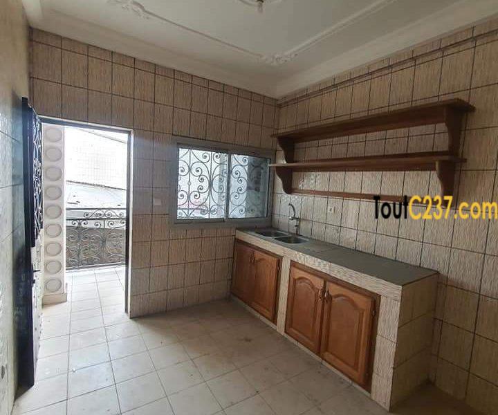 Appartement neuf à louer à Makepe Douala