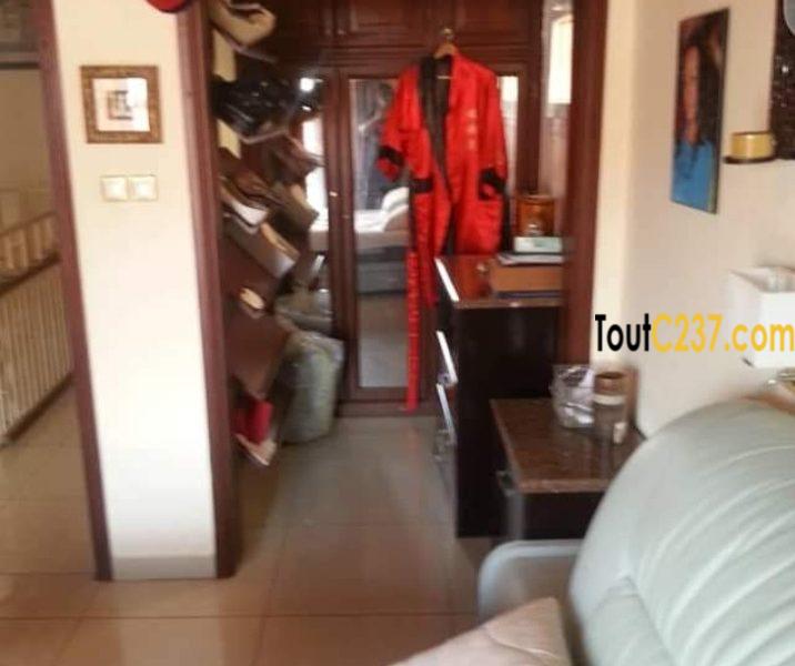 Duplex à vendre à Yassa Cité Chirac