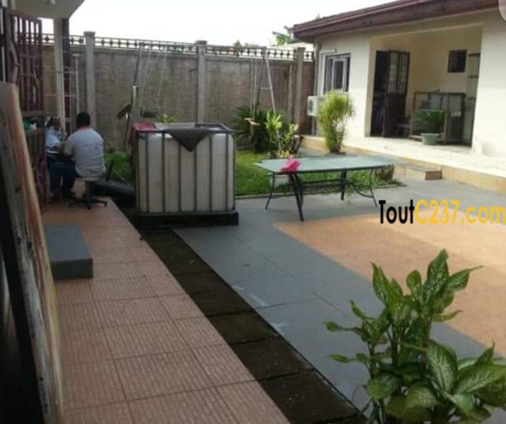 Duplex à vendre à Yassa Cité Chirac
