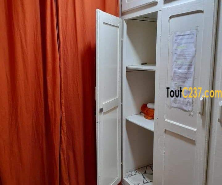 Chambre moderne meublée à Bonamoussadi Douala