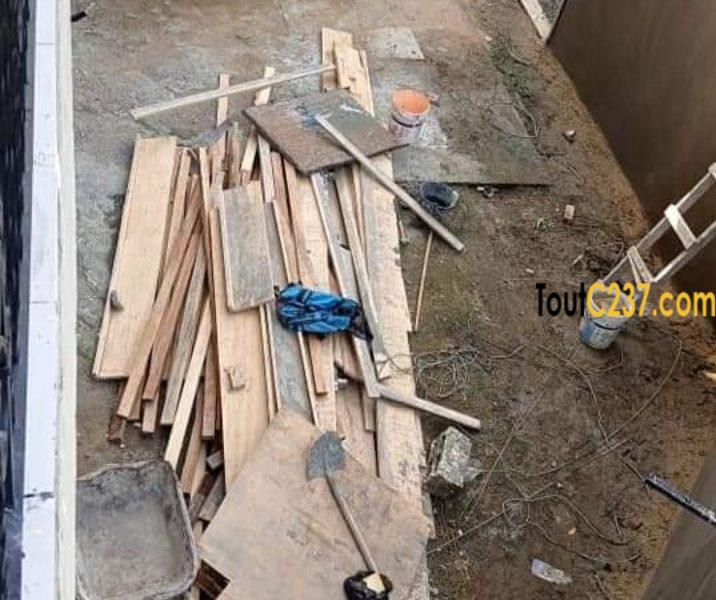 Villa commerciale à louer à Kotto Douala
