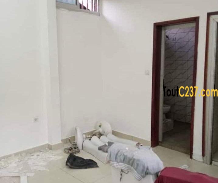 Bureaux à louer à Bali Douala