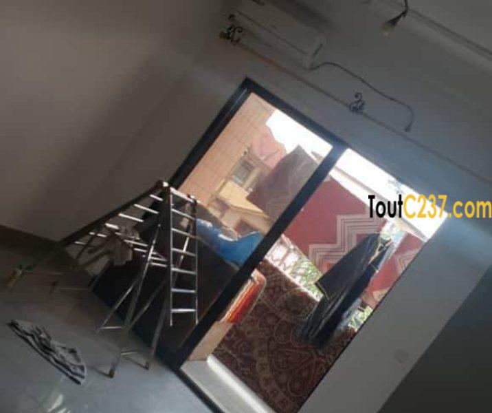 Appartement à louer à Makepe (Remboursement)