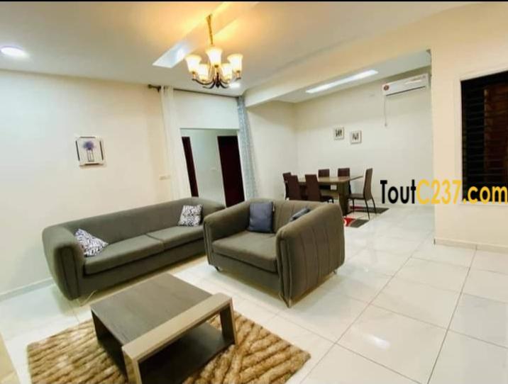 Appartement à louer à Bonamoussadi Douala