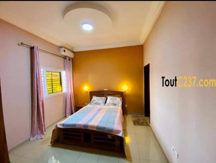 Appartement à louer à Bonamoussadi Douala