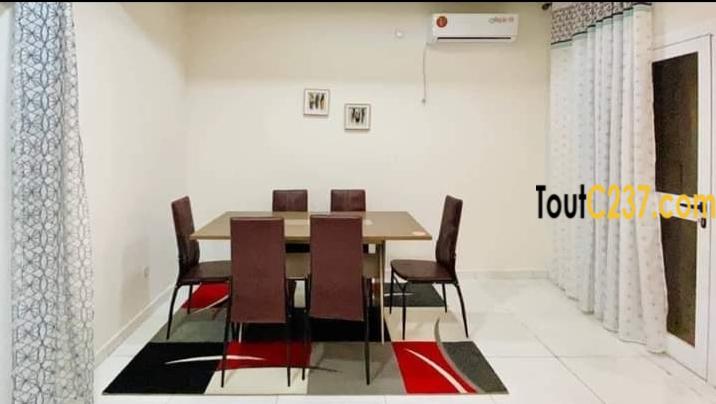 Appartement à louer à Bonamoussadi Douala