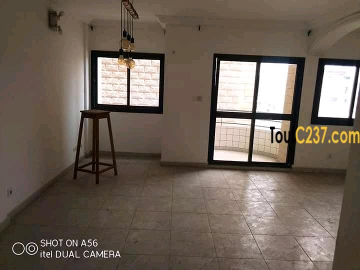 Appartement à louer à Bali Douala