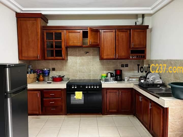 Appartement à louer à Bonamoussadi Douala