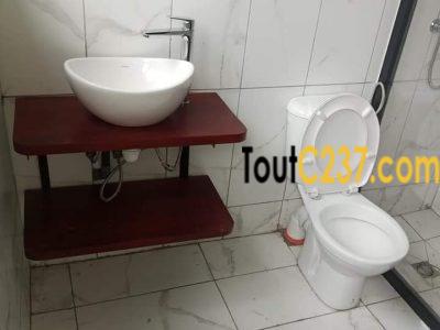 Studio haut standing à louer à #Bonamoussadi