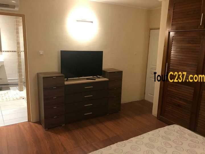 Villa meublée à louer à Bonapriso