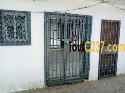 Bureau à louer à Akwa Douala