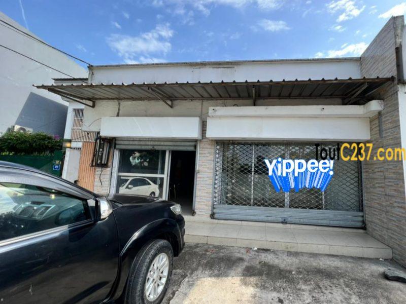 Boutique à louer à Bonapriso Douala