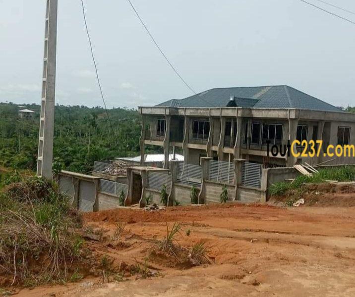 Terrain à vendre à Lendi Douala