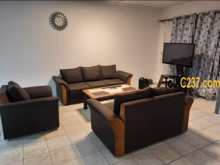 Villa meublée à louer à Kotto Douala