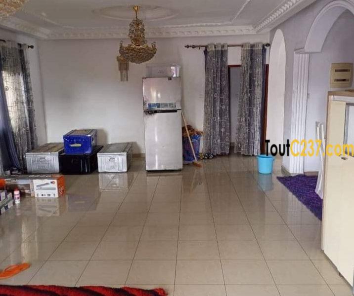 Duplex à louer à Bonamoussadi Douala
