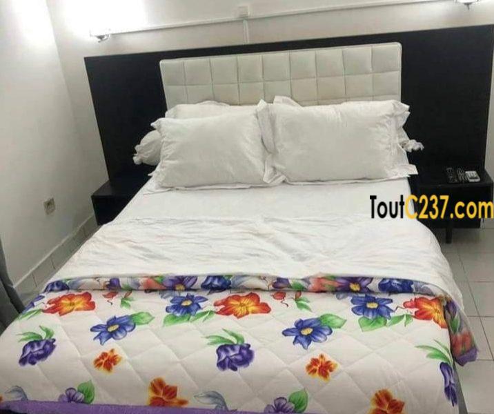 Villa meublée à loué à Bonamoussadi Douala