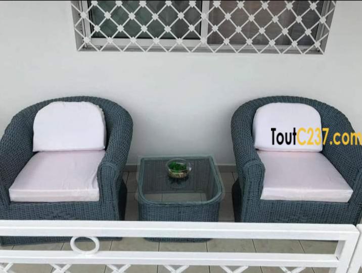 Villa meublée à loué à Bonamoussadi Douala