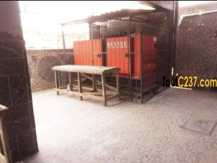 Appartement neuf à louer à Kotto