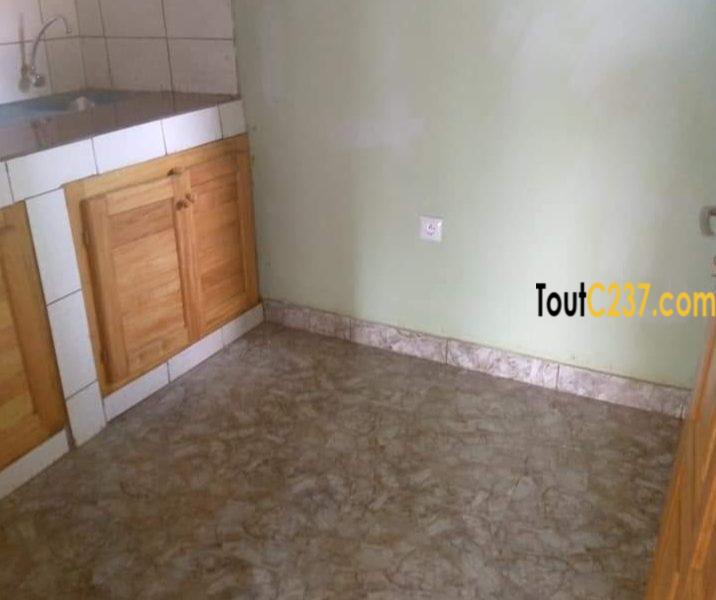 Appartement neuf à louer à Deido Douala