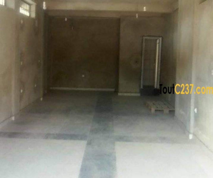 Boutique à louer à Kotto Douala