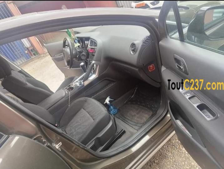 Peugeot 3008 Allure à vendre à Douala