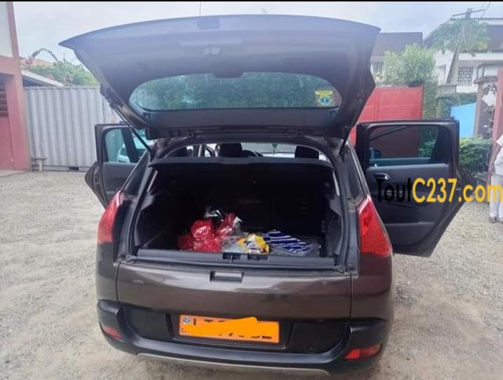 Peugeot 3008 Allure à vendre à Douala