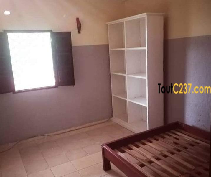 Villa à louer à Bonamoussadi Douala