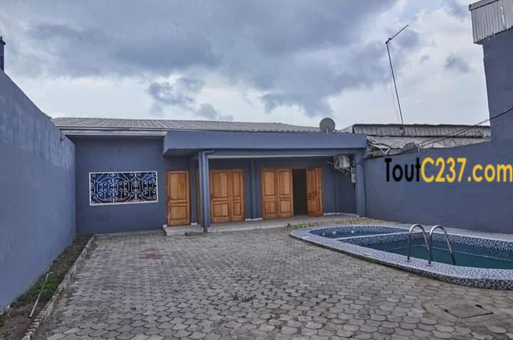 Villa meublée à louer à Bonapriso Douala