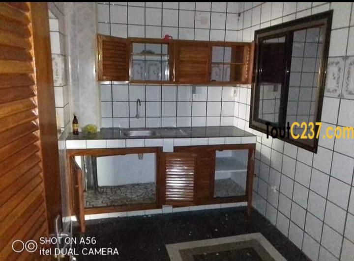 Appartement à louer à Akwa Douala