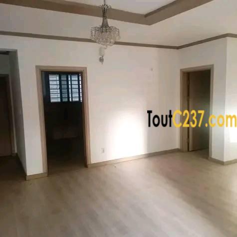 Appartement Vip à louer à Bonapriso Douala