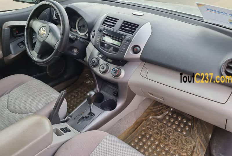 Toyota à vendre à Akwa Douala