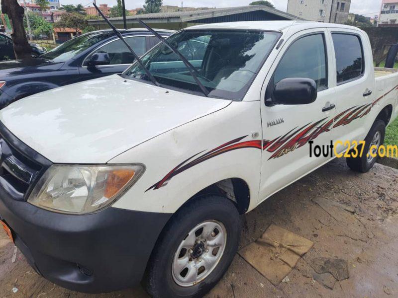 Toyota Hilux à vendre à Douala