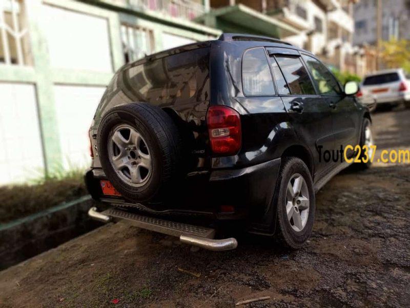 Toyota Rav4 à vendre à Douala