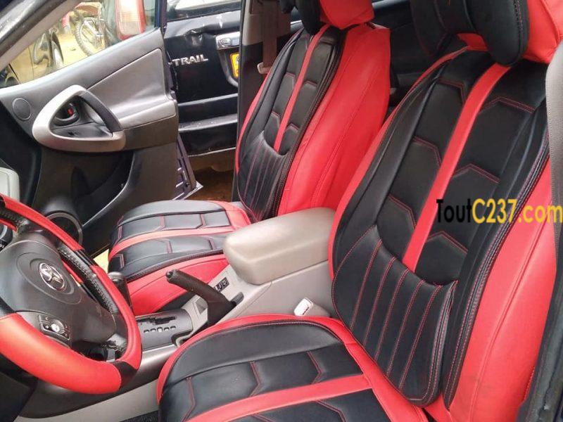 Toyota Rav4 à vendre à Douala